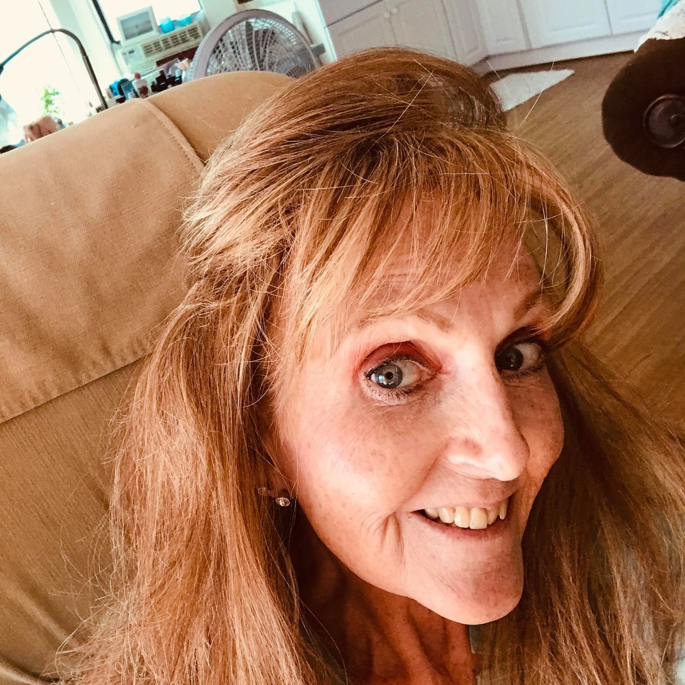 Meet your Posher, Joy